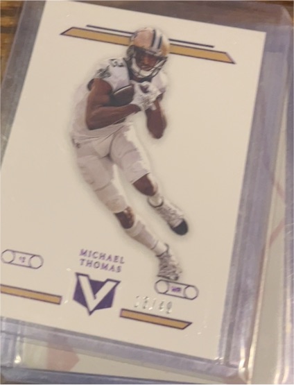 2019 Panini Chronicles Vertex #V-28 Michael Thomas — front