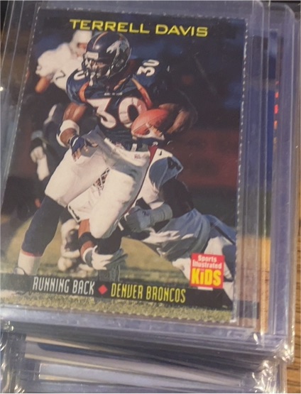 1999 Sports Illustrated for Kids #824 Terrell Davis — front