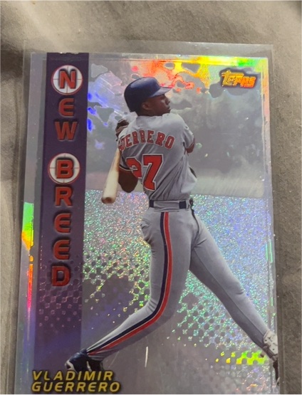 1998 Topps New Breed #NB8 Vladimir Guerrero — front