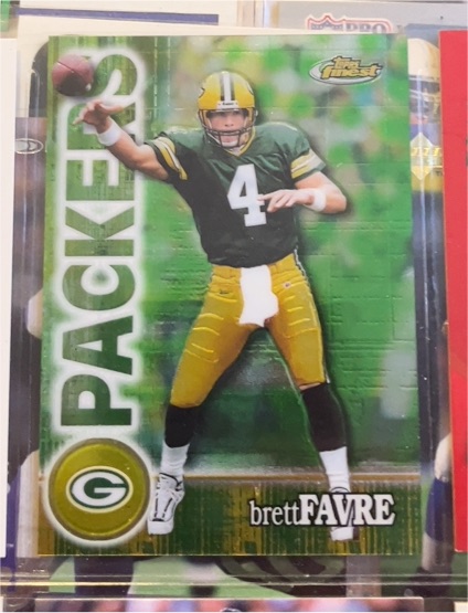 2000 Topps Finest #41 Brett Favre — front