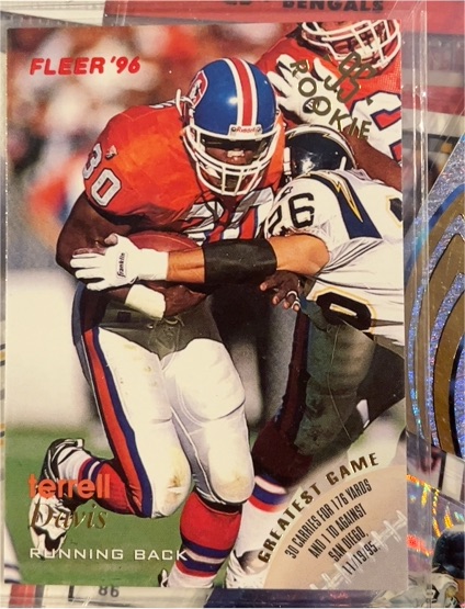 1996 Fleer #39 Terrell Davis — front