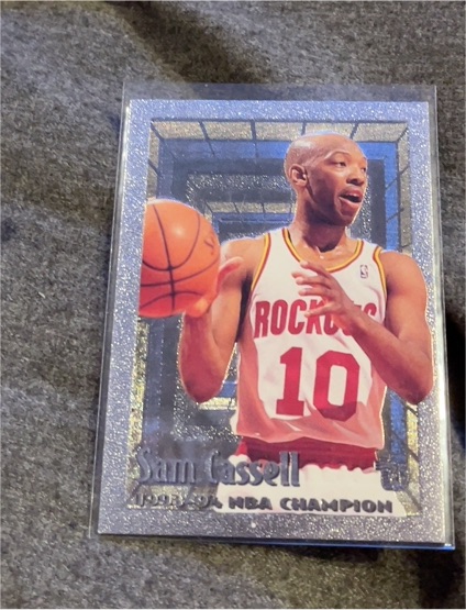 1994-95 Topps Embossed #35 Sam Cassell — front