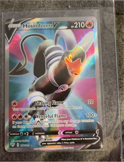 2020 Pokémon Darkness Ablaze #178 Houndoom V — front