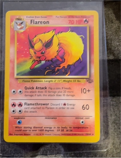 1999 Pokémon Jungle #19 Flareon — front
