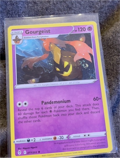 2021 Pokémon Evolving Skies #077 Gourgeist — front