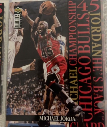 1995 Collector's Choice #M4 Michael Jordan He's Back Chicago Bulls — front