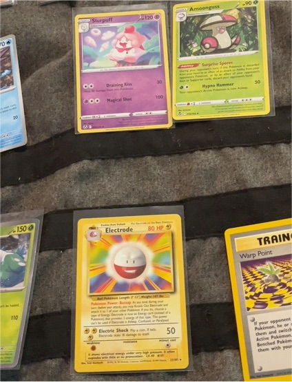 1995 Pokémon #3 Electrode — front
