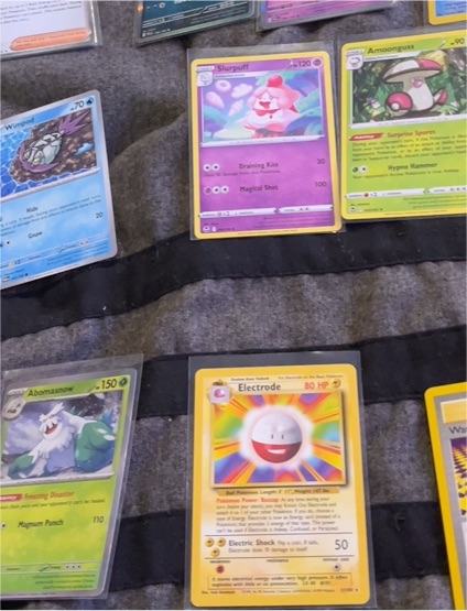 1999 Pokémon Base Set #15 Electrode — front