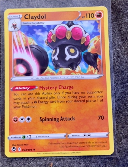2022 Pokémon Sword & Shield Silver Tempest #094 Claydol — front