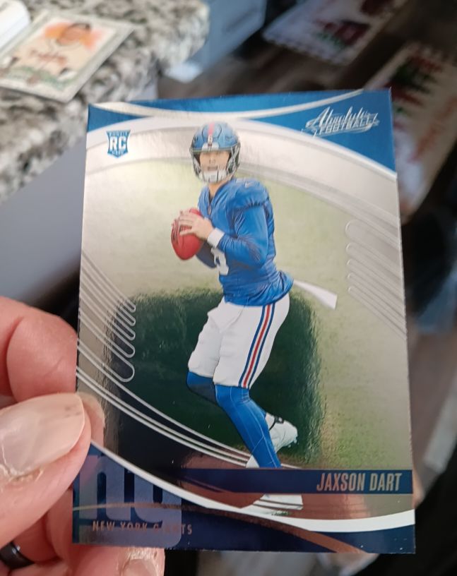 2025 Panini Absolute #137 Jaxson Dart — front