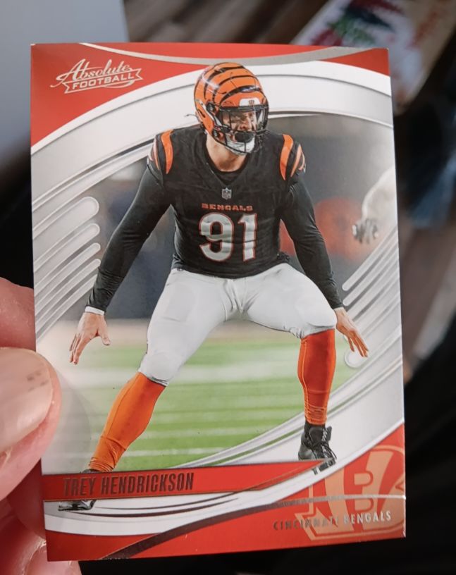 2025 Panini Absolute #25 Trey Hendrickson — front