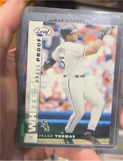 2002 Leaf #62 Frank Thomas — front