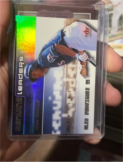 2002 Fleer Genuine Leaders #GL3 Alex Rodriguez — front