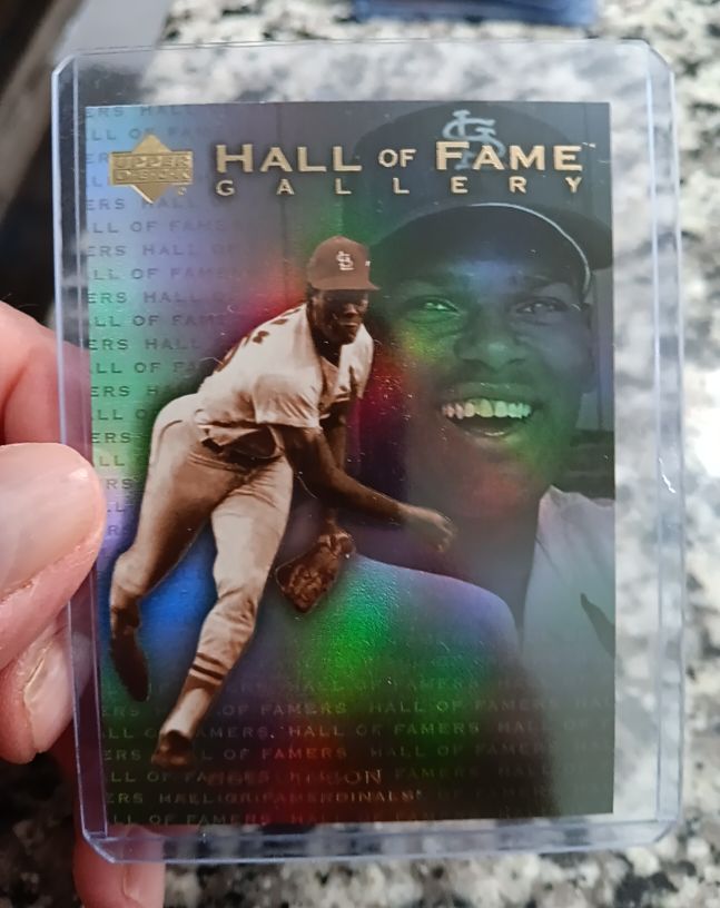 2001 Upper Deck Hall of Fame Gallery #G3 Bob Gibson — front
