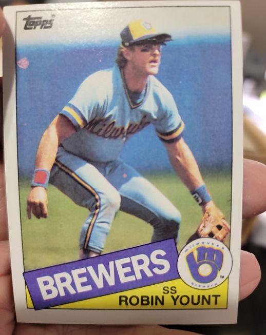 1985 Topps #340 Robin Yount — front