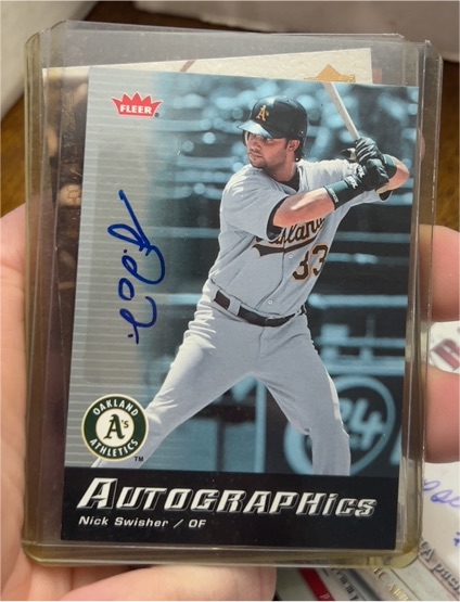 2004 Fleer Autographics #33 Nick Swisher — front