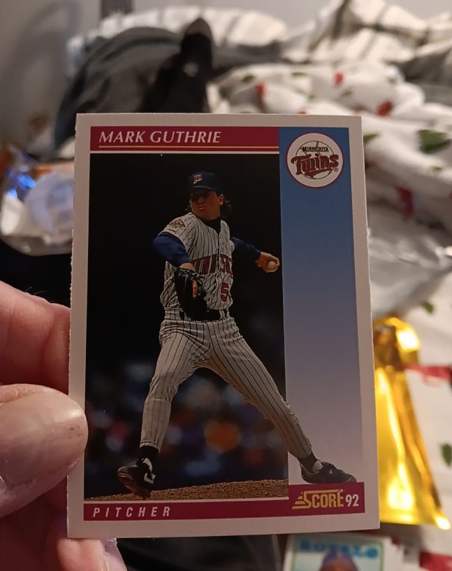 1992 Score #164 Mark Guthrie — front