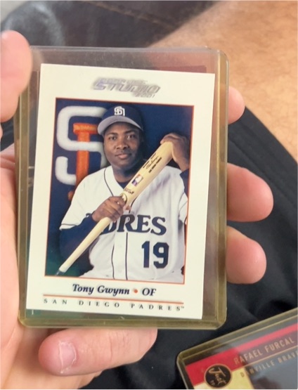 2001 Donruss Studio #113 Tony Gwynn — front