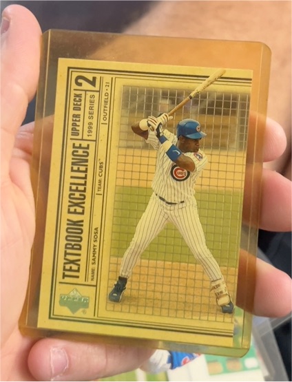 1999 Upper Deck Textbook Excellence #T10 Sammy Sosa — front