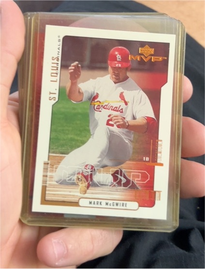 2000 Upper Deck MVP #51 Mark McGwire — front