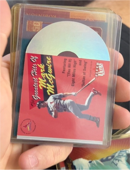 2001 Fleer Ultra The Greatest Hits #1GH Mark McGwire — front