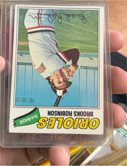 1977 Topps #285 Brooks Robinson — front