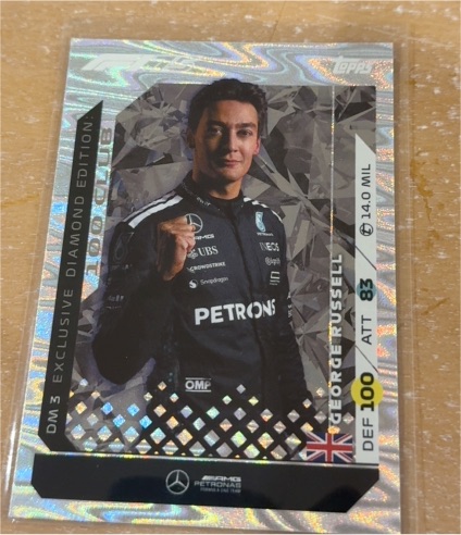 2025 Topps Turbo Attax Exclusive Diamond Edition #DM3 George Russell — front