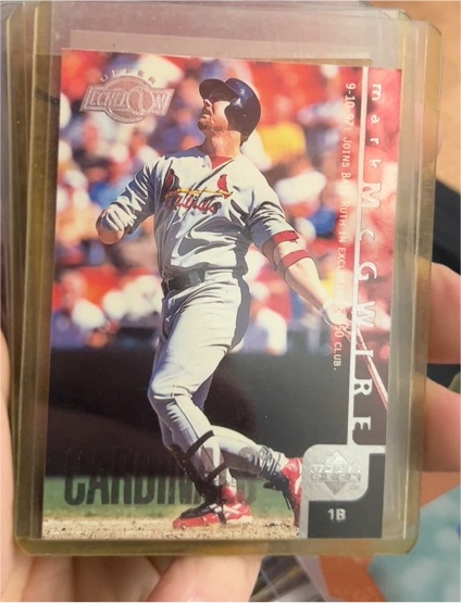 1998 Upper Deck Upper Echelon #454 Mark McGwire — front