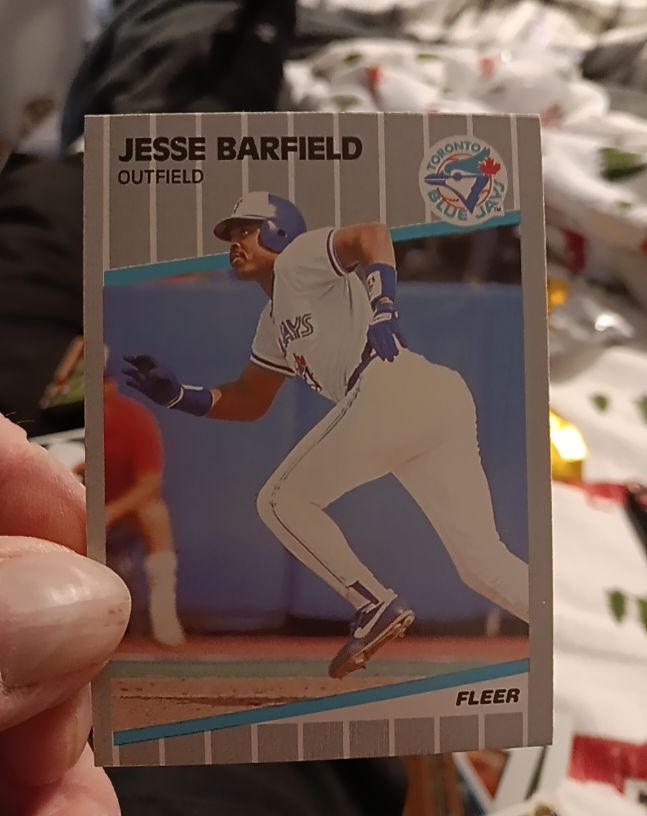 1989 Fleer #225 Jesse Barfield — front