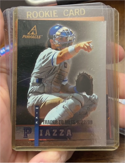 1998 Pinnacle #33 Mike Piazza — front