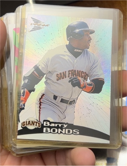 1999 Pacific Prism #127 Barry Bonds — front