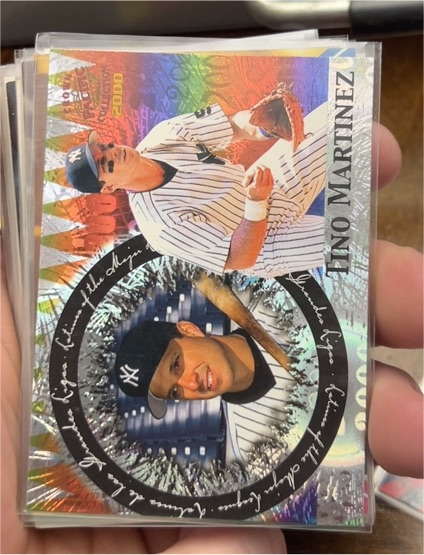 2000 Pacific Crown Collection #22 Tino Martinez — front