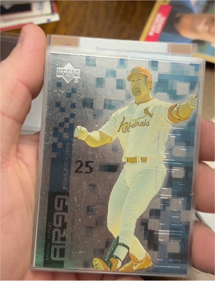 1999 Upper Deck #518 Mark McGwire — front