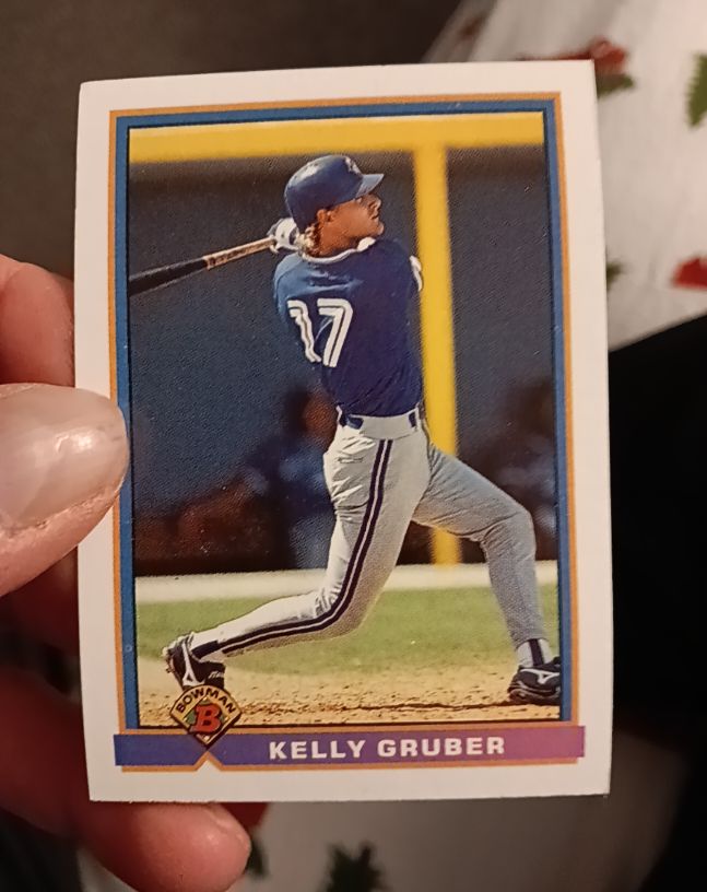 1991 Bowman #18 Kelly Gruber — front