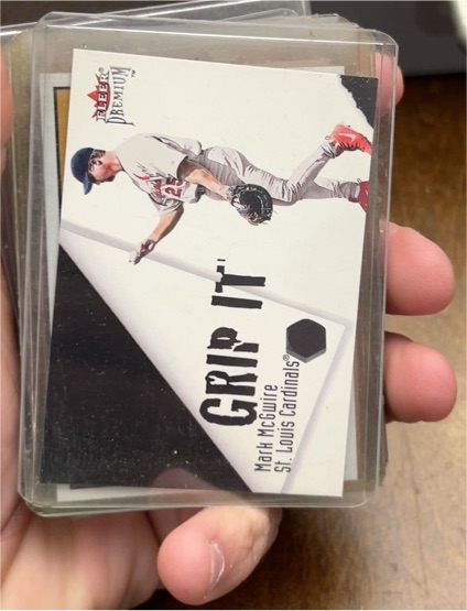 2001 Fleer Premium Grip It Rip It #7 Mark McGwire — front
