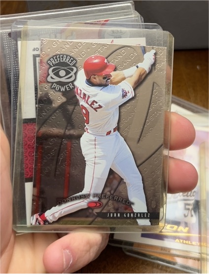 1998 Donruss Preferred Preferred Power Grandstand #178 Juan Gonzalez — front