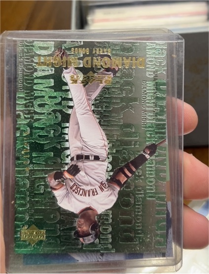 2000 Upper Deck Black Diamond #M9 Barry Bonds Diamond Might — front