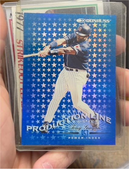 1997 Donruss Production Line #957 Tony Gwynn — front
