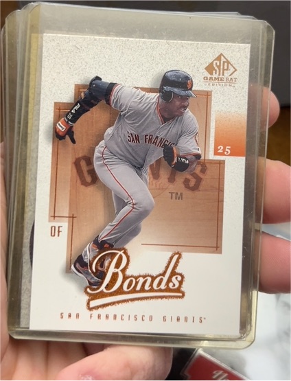 2001 Upper Deck SP Game Bat Edition #69 Barry Bonds — front