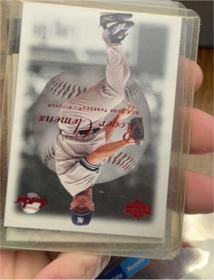 2001 Upper Deck Sweet Spot #29 Roger Clemens — front