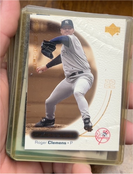 2001 Upper Deck Ovation #27 Roger Clemens — front