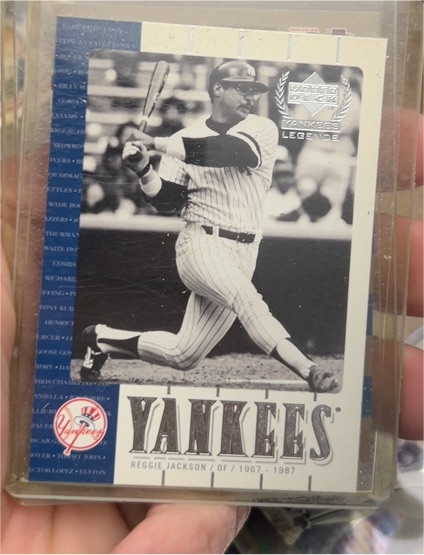 2000 Upper Deck Yankees Legends #7 Reggie Jackson — front