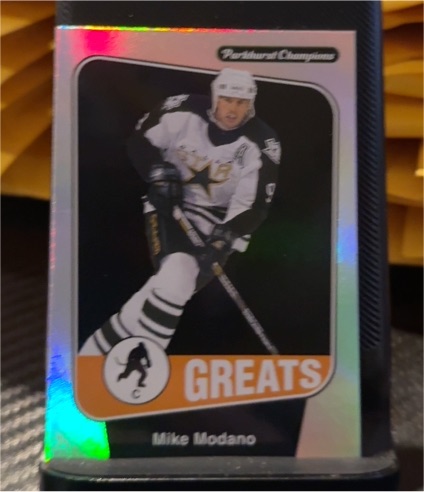 2024-25 Upper Deck Parkhurst Champions Greats #292 Mike Modano — front