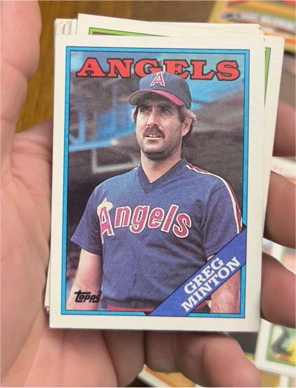 1988 Topps #129 Greg Minton — front