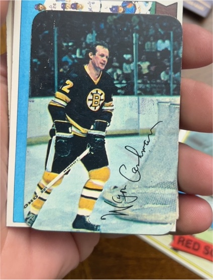 1977-78 O-Pee-Chee Glossy #1 Wayne Cashman — front