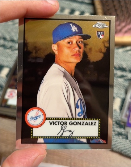 2021 Topps Chrome Platinum Anniversary #111 Victor Gonzalez — front