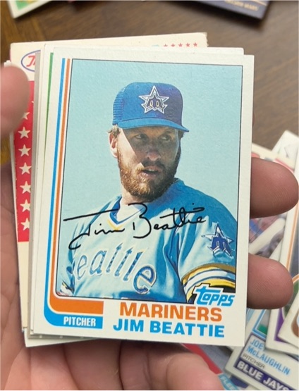 1982 Topps #22 Jim Beattie — front