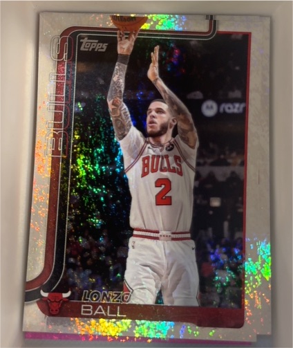 2025-26 Topps #39 Lonzo Ball — front
