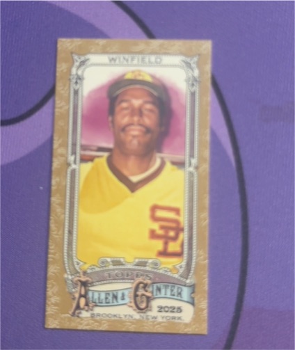 2025 Topps Allen & Ginter Mini #151 Dave Winfield — front