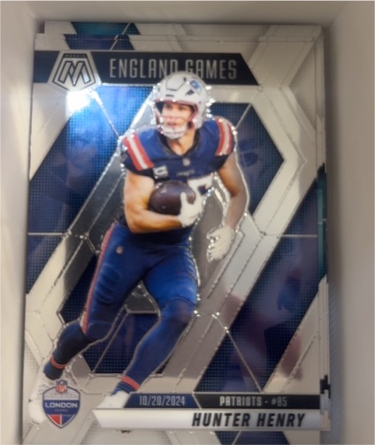 2025 Panini Mosaic #262 Hunter Henry England Games — front